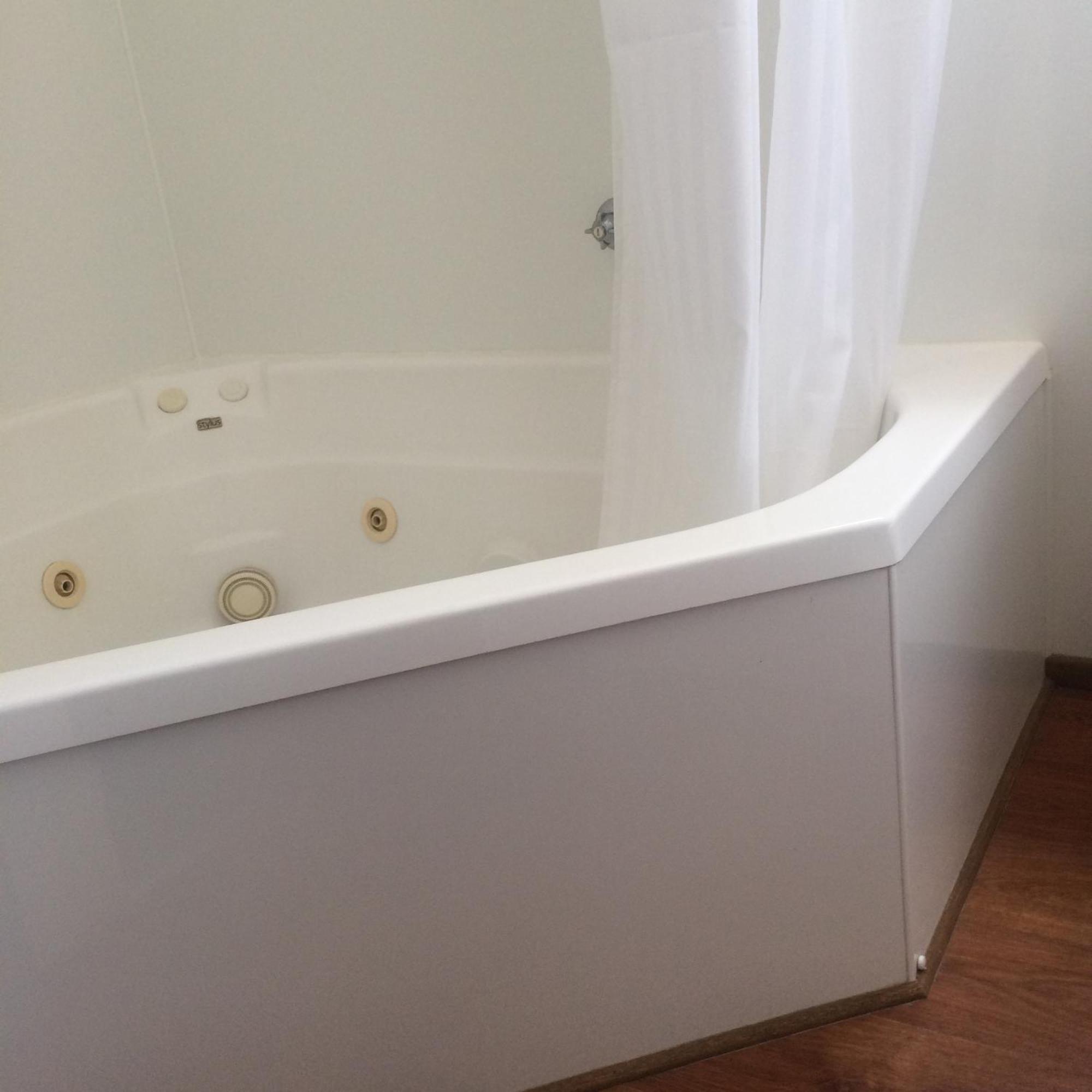 Отель Wagga Wagga Beach Caravan Park Экстерьер фото
