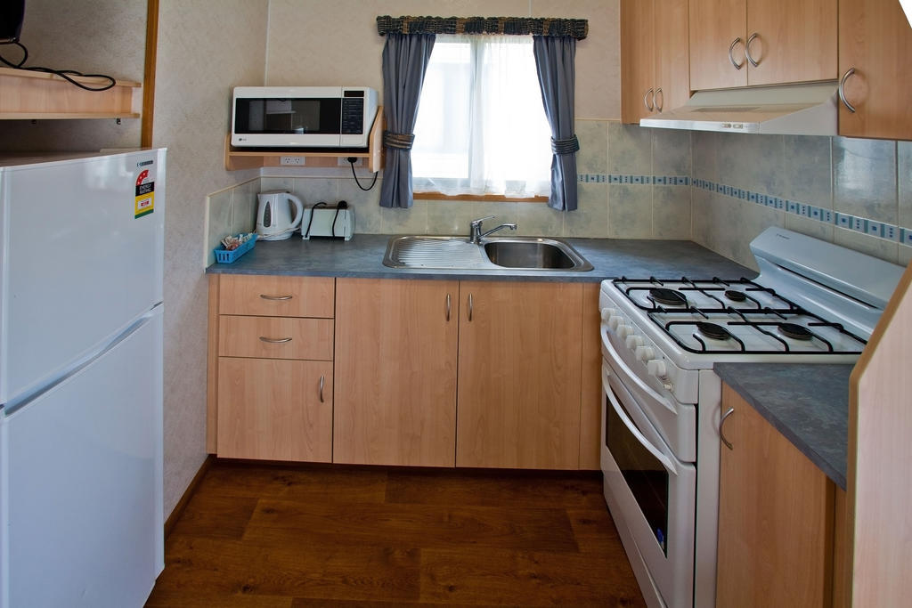 Отель Wagga Wagga Beach Caravan Park Номер фото